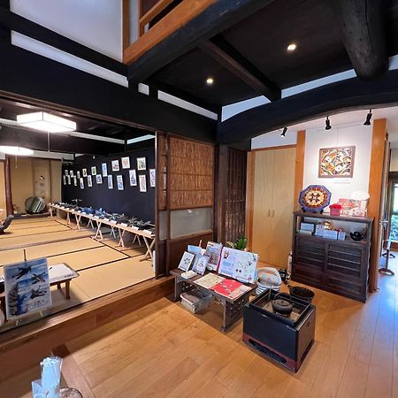 ヒルズハウスセカンド Apartman Csubu Kültér fotó